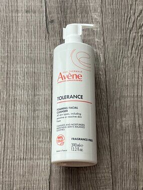 Avene Tolerance Foaming Facial Cleanser